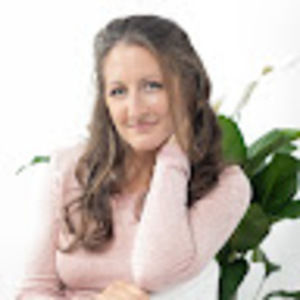 Meet your Posher, Stefanie